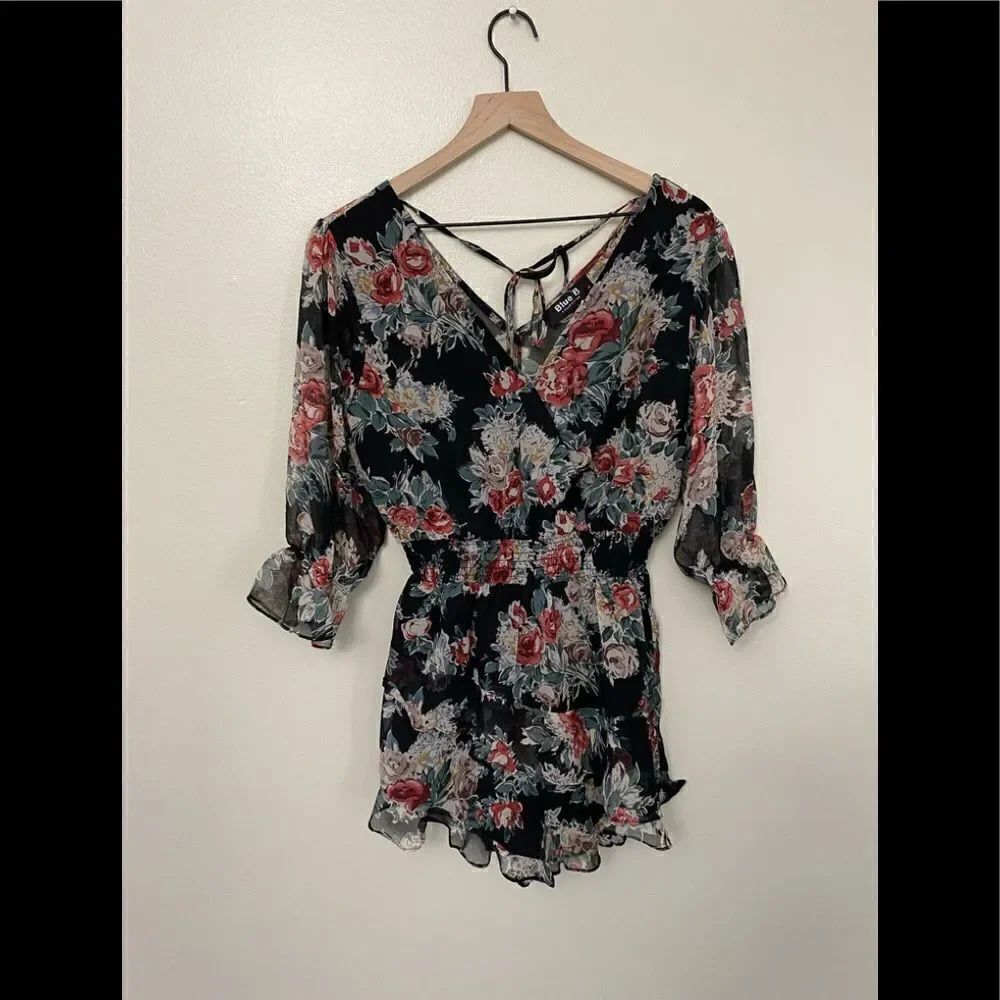 BLACK FLORAL RUFFLE ROMPER  - Picture 5 of 9
